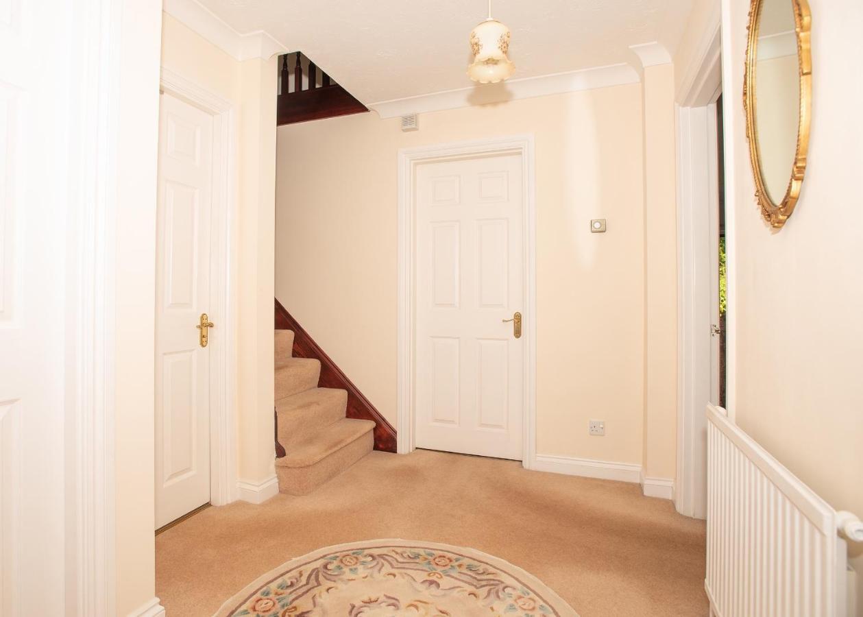 Luxury House In Warsash. Hotel Екстериор снимка